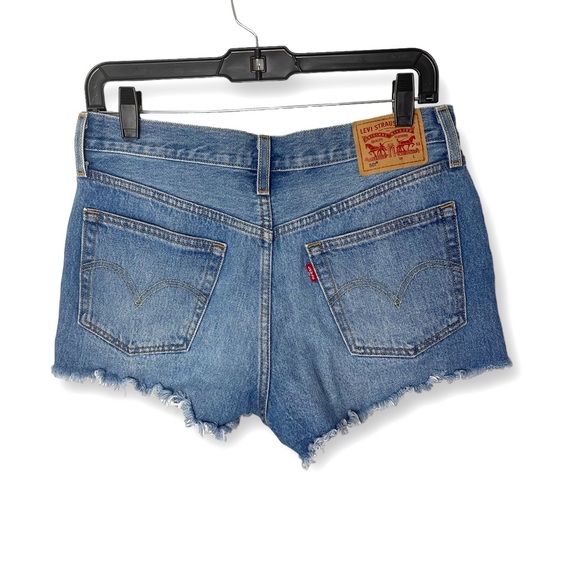 Levis 501 Denim shorts size 28 - Picture 2 of 3